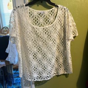 Delia’s L lacy cover up top